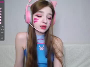 girl shycinderella image #3301025