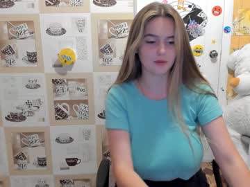 girl emmika_ image #2313382