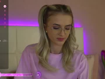 girl yannajeenn image #7024327