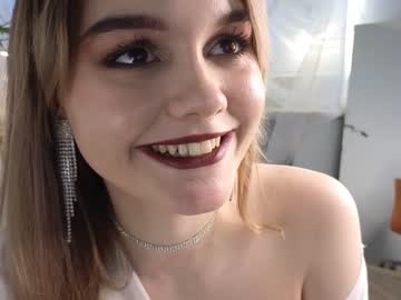 girl lornabyfield image #6364391