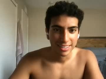 man julianisshy image #4839365
