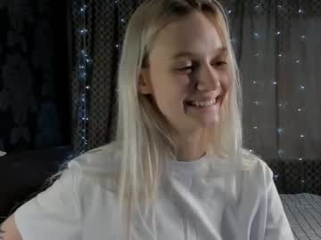 girl reynapain image #5655576