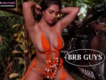 girl annieguzman_ image #5862517