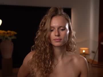 girl chillwithkira image #3017335