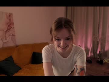 girl caught_in_4k image #2090371