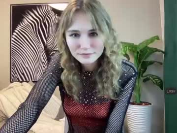 girl pae0n1a image #2679719