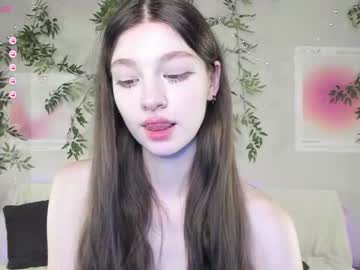 girl shycinderella image #6002661
