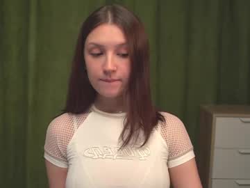 girl well_yess image #6979126