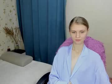 girl phoebepaw image #6065285
