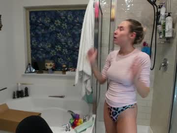 girl pr3ttyp1nkpussy image #3046464