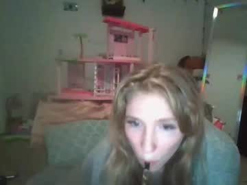 sm0keprincesspeach sex webcam