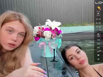 girl small_blondee image #1895760