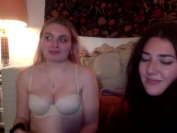 girl saphirreprincess333 image #3276694