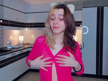 girl deliaderrick image #6040591