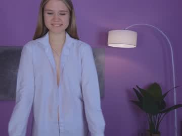 girl alisia_spinnet image #5784593
