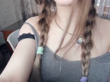 girl shy_media image #4431054