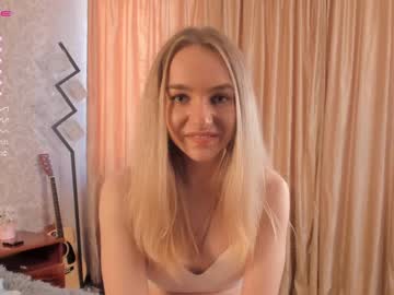 girl gertruda_shy image #4106938