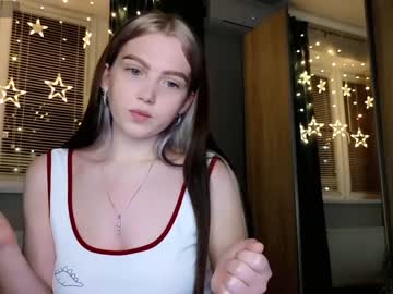 girl small_blondee image #5982962