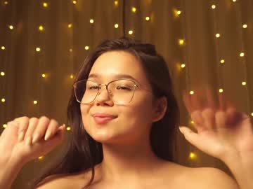 girl helenmoors image #4161922