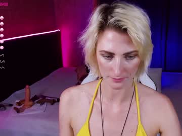 girl eva__blonde image #2289665