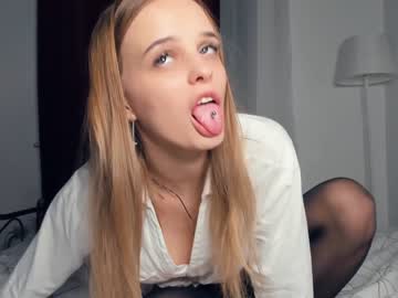 girl look_my_passion image #6264022