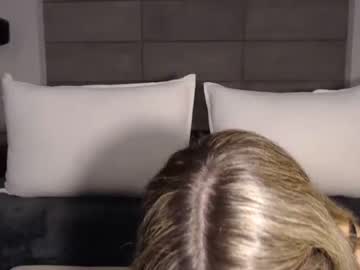 girl sarahgirl_ image #1423415