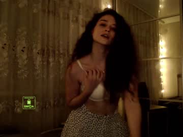 girl demurelixir image #275199