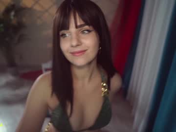 girl excitease image #2646104