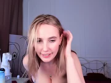 girl shine_luna image #3846089