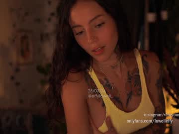 girl effylowell_ image #6616110