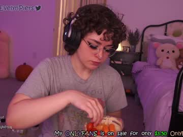 girl evelynpiers image #2830861