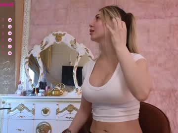 girl welcome2pleasureland image #4654041