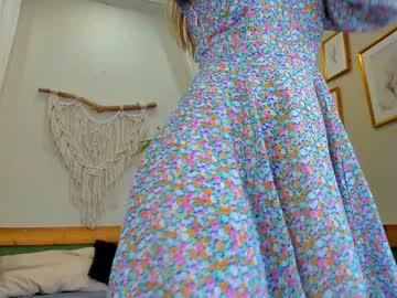 girl milablush image #4394936