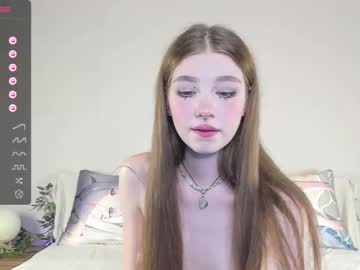 girl shycinderella image #5612963