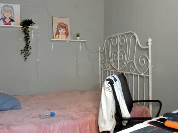 girl linellali image #2477618