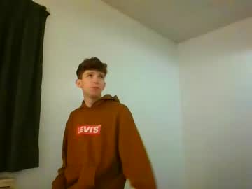 man chasepuck image #6845903