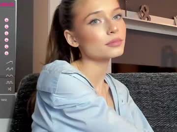 girl isia_slay image #2997167