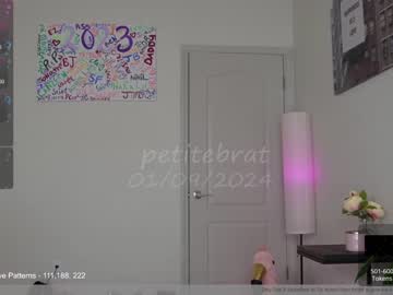 girl petitebrat image #6074570