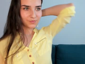 girl zeldaflowers image #6876075