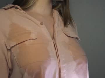 girl moon_milking image #5742018