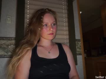 girl artesoft image #2594080