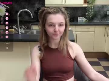 girl lucydelovely image #4021283
