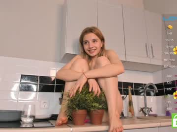 girl bettybarnett image #4175486