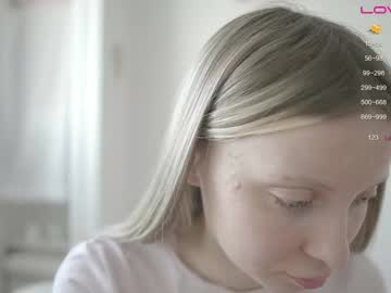 girl pureangeldolores image #6015294