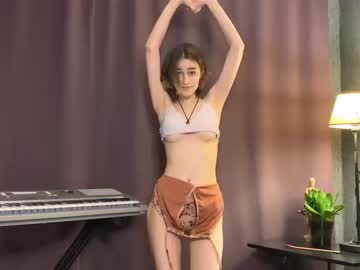 girl kalispring image #3604951