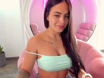 girl ashlyeroberts1 image #1737759