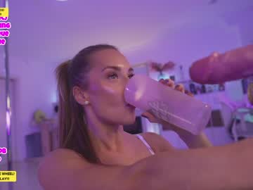 girl hannahjames710 image #5636914