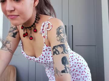 girl adriana_hill image #2094450