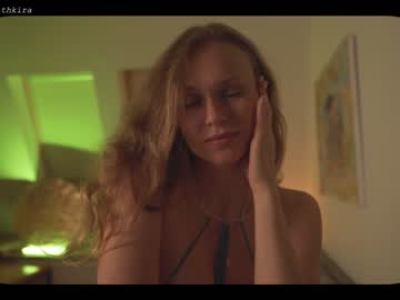girl chillwithkira image #1731520