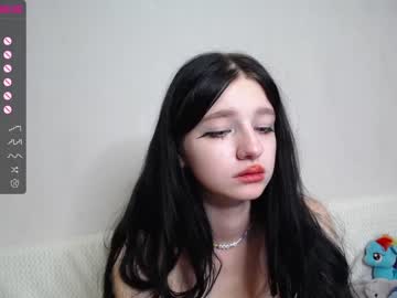 girl shycinderella image #2907694